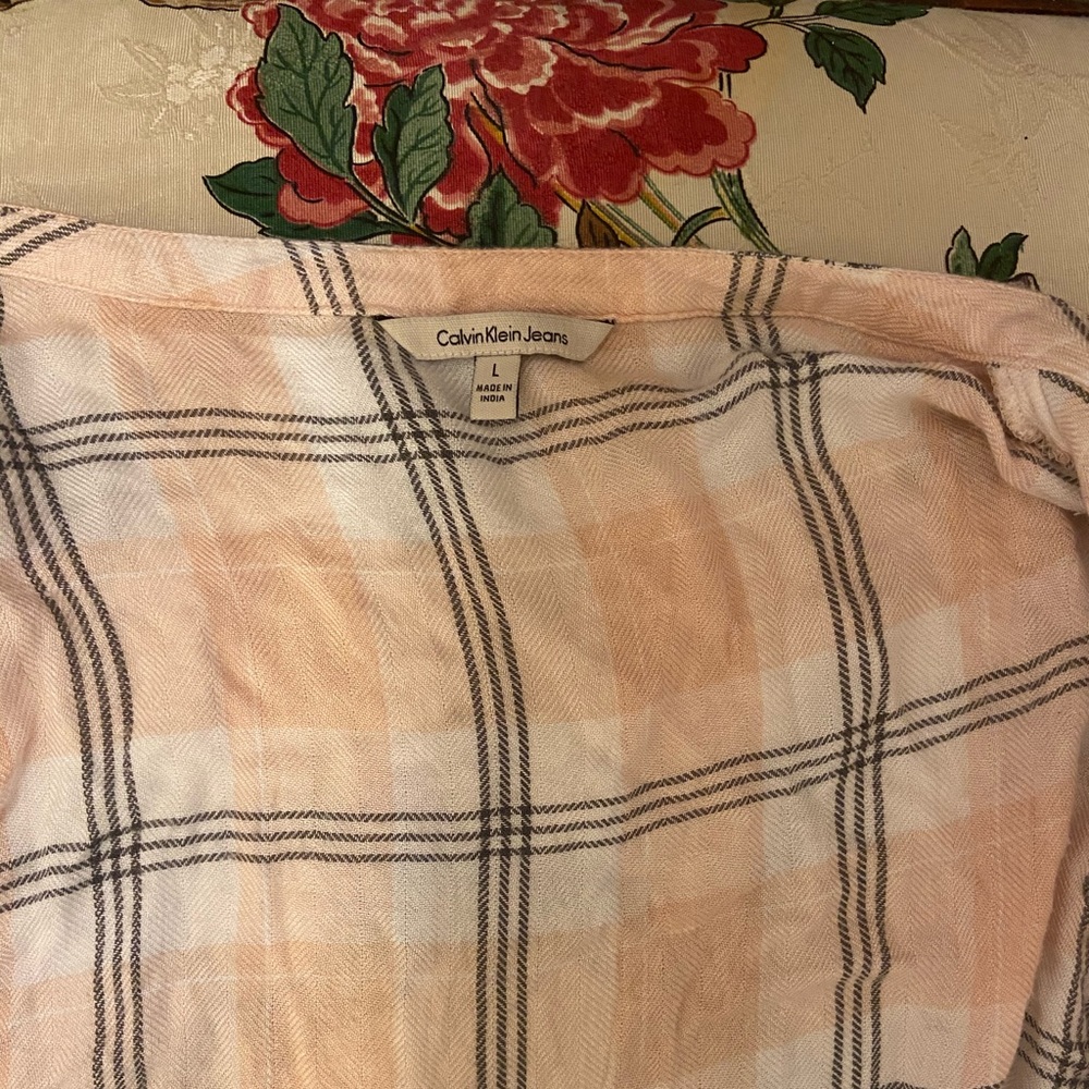 Selling this because I’ve had it for a while.